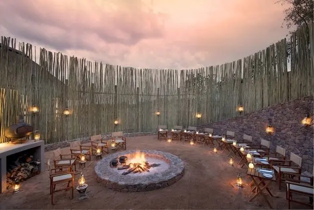 Mhondoro Safari Lodge & Villa - Dış Mekan