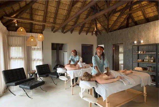 Mhondoro Safari Lodge & Villa - Spa