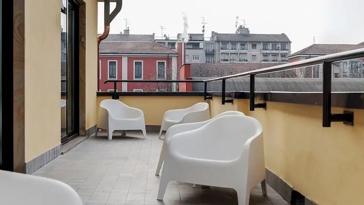 Mi-brgz1a4 Bergonzoli Place - Terrace A - Sailing