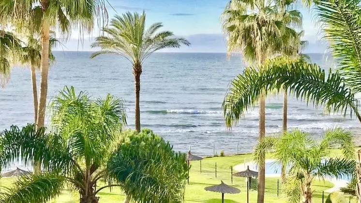 MI CAPRICHO C11 luxury apartment by the Sea
