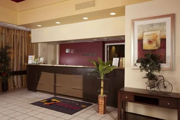 Mi Casa Hotel - Lobi