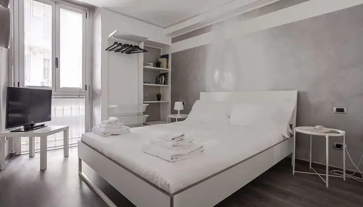 Mi-como8c2 - Corso Como 8 - Bilo