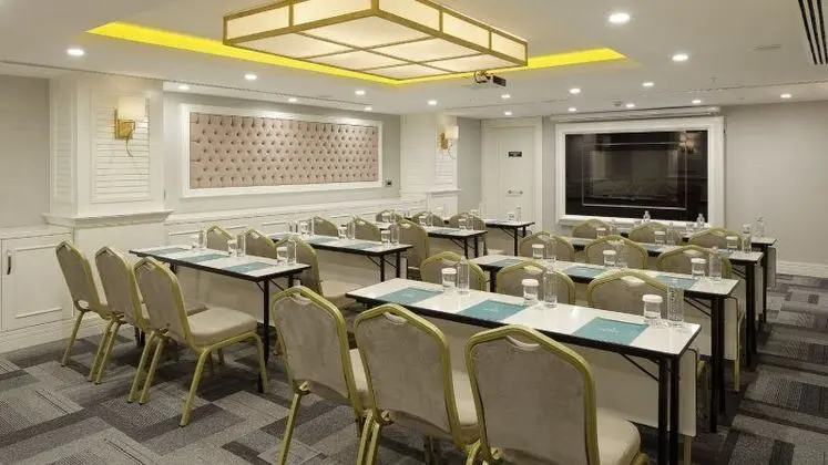 Mia Berre Hotel - Genel