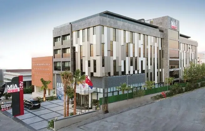 Mia City Hotel