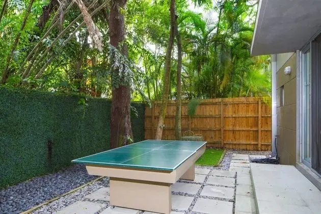 Miami Regatta House - Perfect for Social Distancing & Working From Home. Private Pool & Courtyard, Pet Friendly. Comes With 1-1 Guest House. Super-host Support - Dış Mekan