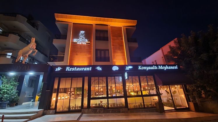 Mic Royal Hotel +12Fotoğrafı