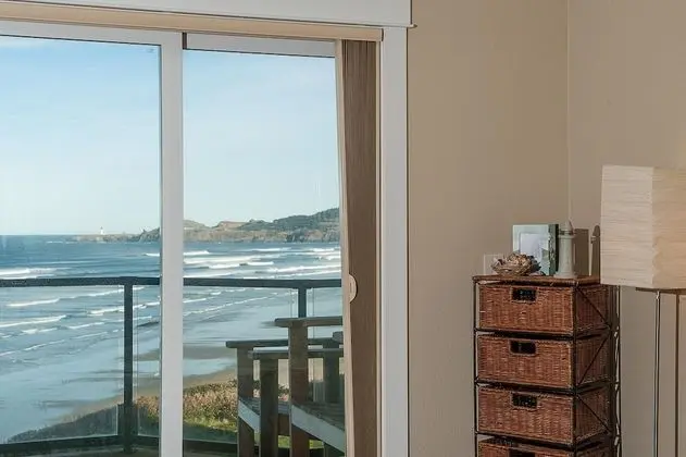 Michael's Beach Place @ Shoreline Ridge