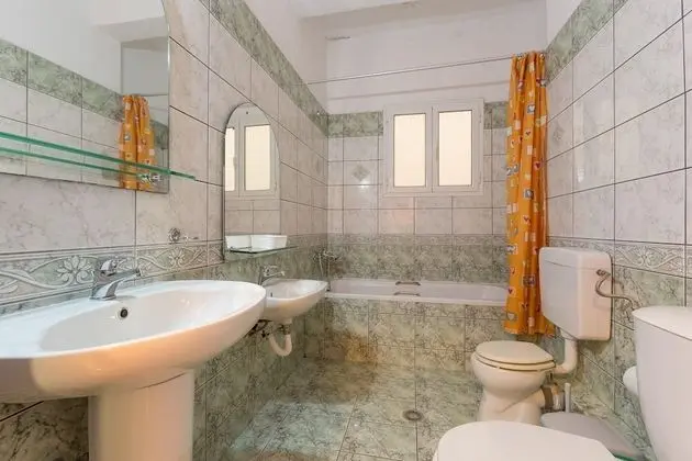 Michalis Large Private Pool Walk to Beach Sea Views A C Wifi Car Not Required Eco-friendly - 1828 - Oda