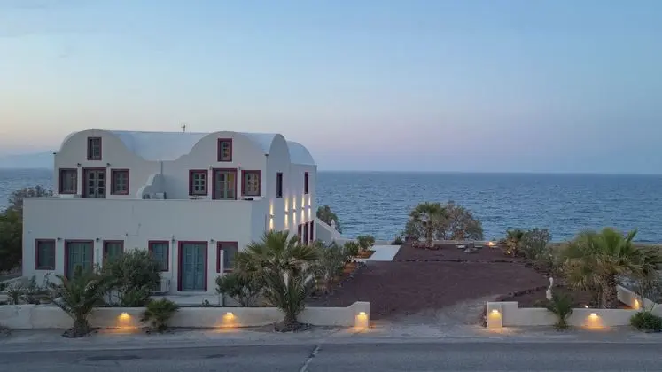 Michelangelo Beach Villa - Dış Mekan