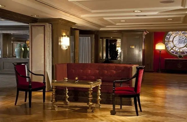 The Michelangelo Hotel