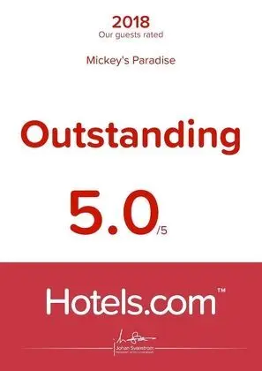 Mickey's Paradise - Lobi