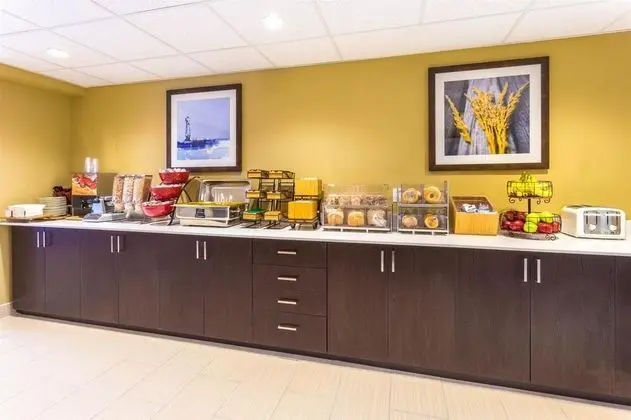 Microtel Inn & Suites By Windham Whitecourt