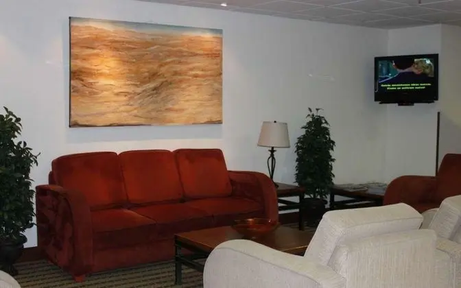 Microtel Inn & Suites By Wndham Ciudad Juarez - Lobi