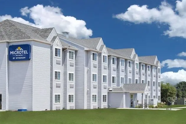 Microtel Inn & Suites by Wyndham Ames