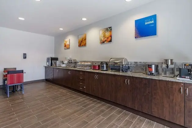 Microtel Inn & Suites by Wyndham Aztec Farmington