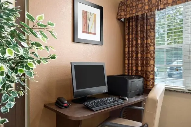 MICROTEL INN & SUITES BY WYNDHAM BUCKHANNON