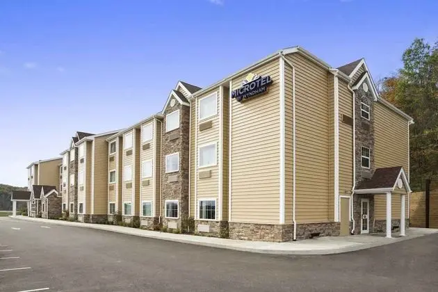 MICROTEL INN & SUITES BY WYNDHAM CAMBRIDGE