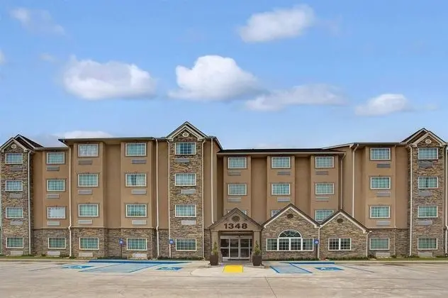 MICROTEL INN & SUITES BY WYNDHAM CARTERSVILLE