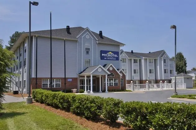 MICROTEL INN & SUITES BY WYNDHAM CHARLOTTE/NORTHL