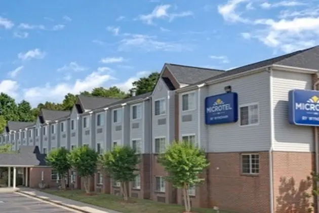 MICROTEL INN & SUITES BY WYNDHAM CHARLOTTE/UNIVER