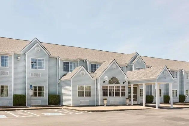 MICROTEL INN & SUITES BY WYNDHAM COTTONDALE/TUSCA