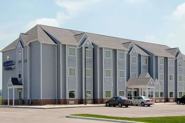 MICROTEL INN & SUITES BY WYNDHAM DELPHOS