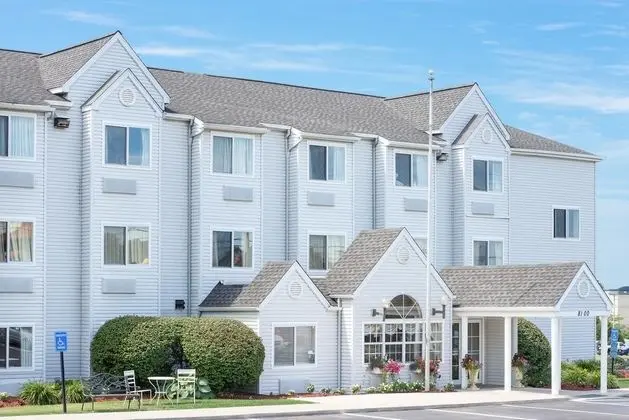 MICROTEL INN & SUITES BY WYNDHAM ERIE