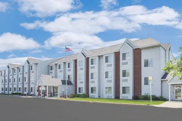 MICROTEL INN & SUITES BY WYNDHAM FOND DU LAC
