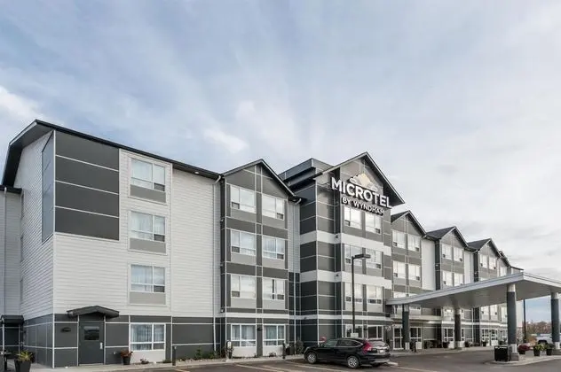 Microtel Inn & Suites Wyndham Fort St John