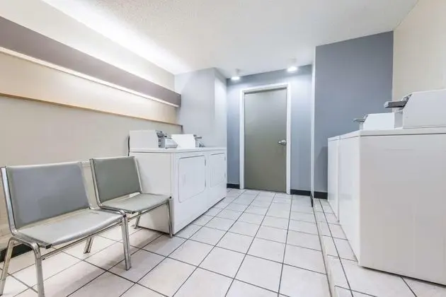 MICROTEL INN & SUITES BY WYNDHAM GEORGETOWN