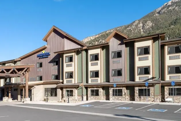 Microtel Inn & Suites by Wyndham Georgetown Lake - Dış Mekan