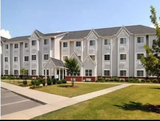 MICROTEL INN & SUITES BY WYNDHAM HUNTSVILLE