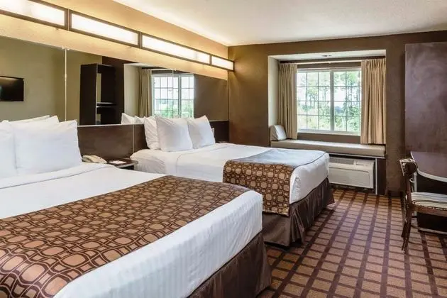 MICROTEL INN & SUITES BY WYNDHAM JACKSONVILLE AIR - Oda