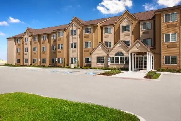 MICROTEL INN & SUITES BY WYNDHAM KENEDY