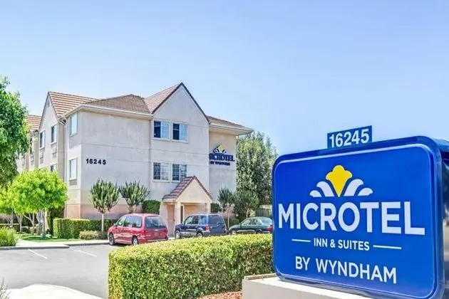 MICROTEL INN & SUITES BY WYNDHAM MORGAN HILL/SAN 