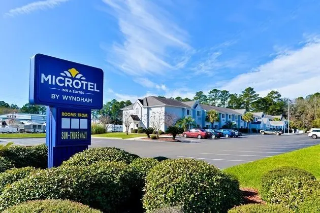 MICROTEL INN & SUITES BY WYNDHAM POOLER/SAVANNAH