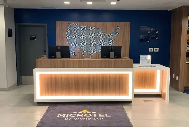 Microtel Inn & Suites By Wyndham Rehoboth Beach - Lobi
