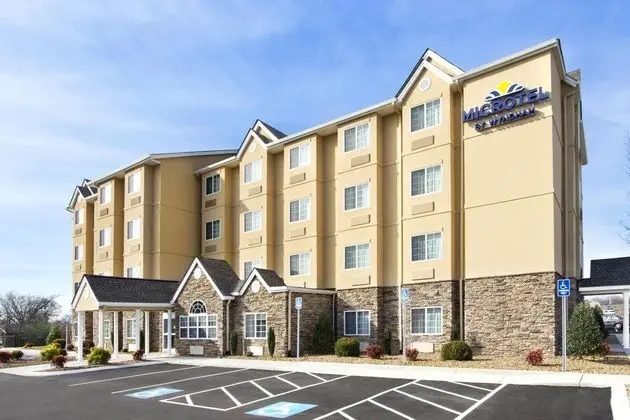 MICROTEL INN & SUITES BY WYNDHAM SHELBYVILLE