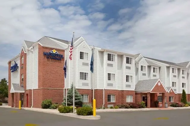 MICROTEL INN & SUITES BY WYNDHAM SOUTH BEND/AT NO
