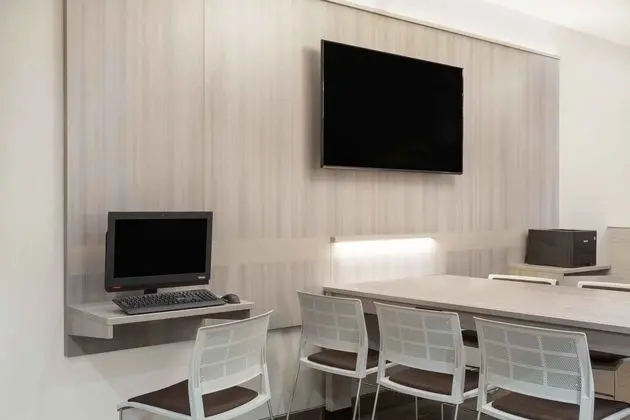 MICROTEL INN & SUITES BY WYNDHAM SPRINGVILLE/PROV