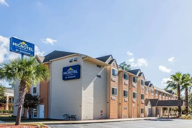 MICROTEL INN & SUITES BY WYNDHAM TALLAHASSEE