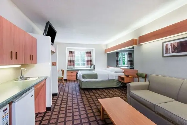 MICROTEL INN & SUITES BY WYNDHAM UNCASVILLE - Genel