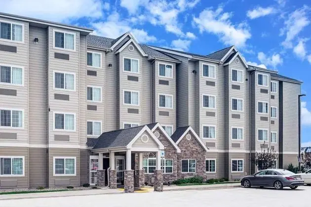 MICROTEL INN & SUITES BY WYNDHAM WILLISTON