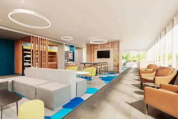 Microtel Inn & Suites by Wyndham Winchester - Lobi
