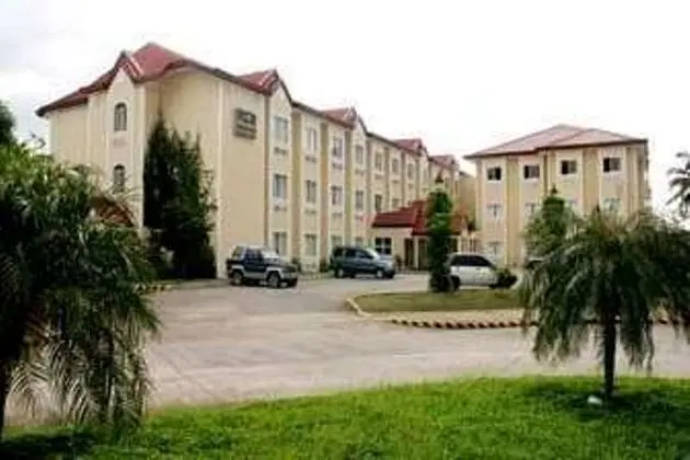 Microtel by Wyndham Batangas
