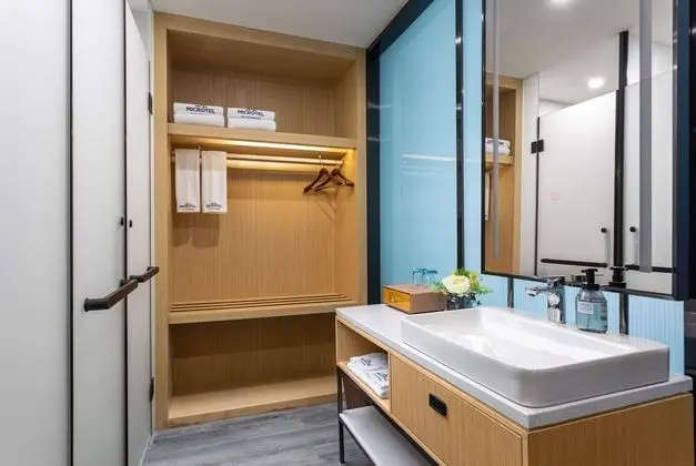 MICROTEL BY WYNDHAM HANGZHOU