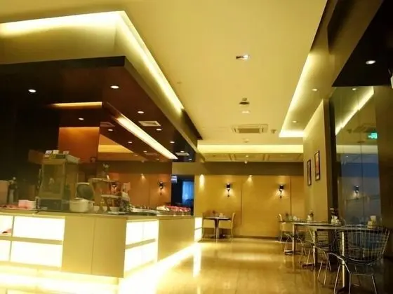 Microtel by Wyndham Kunming City Center - Yerinde Yemek