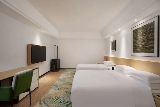 Microtel By Wyndham Xishuangbanna City Center
