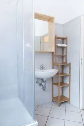 Microverse Hostel - Banyo Tipleri