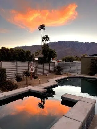 Mid Century Ranch - Havuz